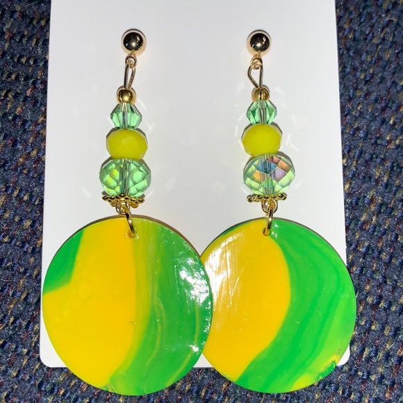 Oregon Ducks Themed Football Team Handcrafted Earrings - Picture 4 of 9